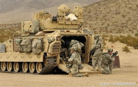 美國陸軍「布雷德利」M2步兵戰車大揭秘 - 每日頭條