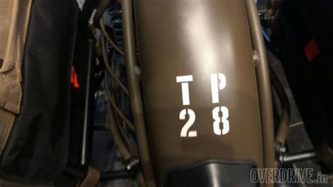 Updated image gallery: Royal Enfield Classic 500 Pegasus edition ...