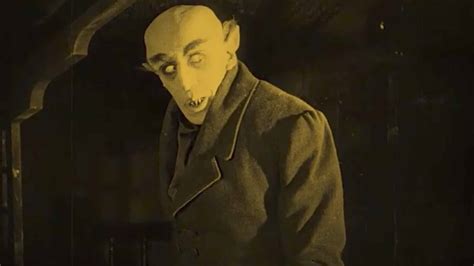 Nosferatu (1922): The First Vampire Movie Still Giving Us Nightmares ...