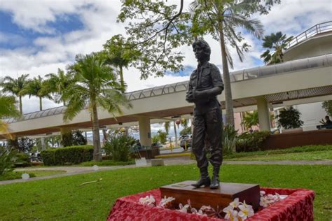 Tripler unveils "Pualani" during the opening ceremony for Nurses Week ...