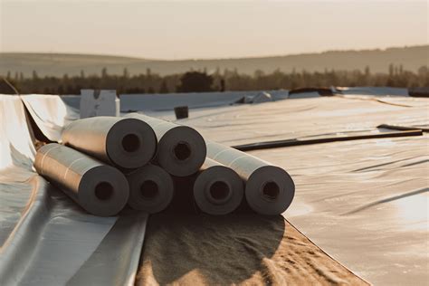 Local EPDM Rubber Roof Experts | Avenue Roofing