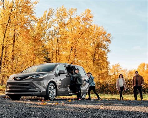 Now on sale: 2026 Toyota Sienna Nov 25, 2025