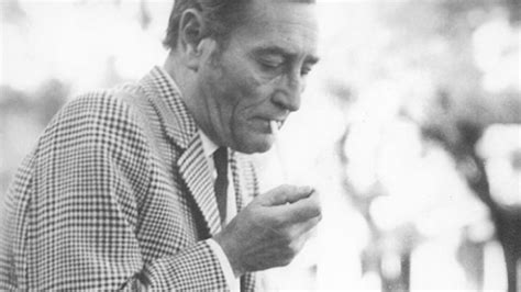 ESE MUCHACHO TROILO (Lyrics in English) - Homero Expósito