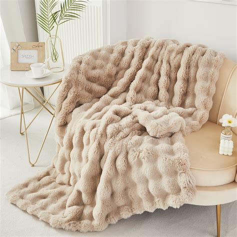 URBONUR Taupe Faux Fur Bubble Blankets for Couch Chair Sofa Luxury ...