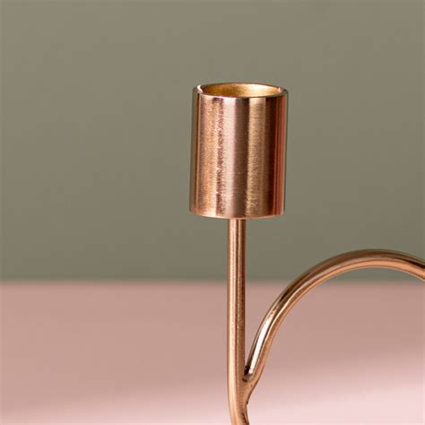 Gilded Elegance: Gold Candle Holder – Nestroots