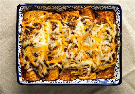 Enchiladas Rojas Recipe - New Mexico Red Chile Enchiladas