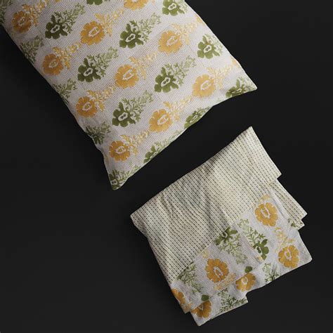 Jali Indigo Bedsheet & Pillow Cover Set