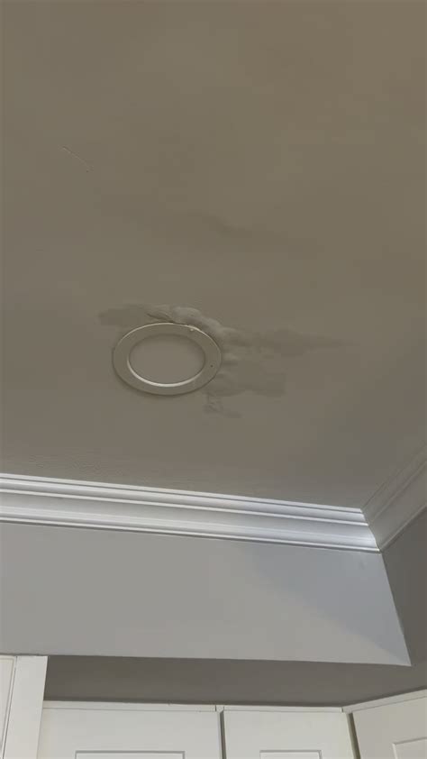 Ceiling leak : r/Plumbing