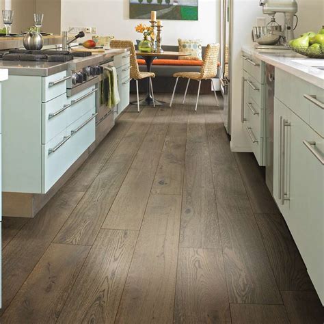Shaw Hardwood Flooring Castlewood Oak Armory 7.5" - Total Value Flooring