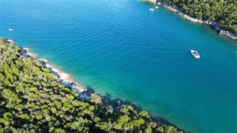 EKSKLUZIVNO !!!PERUŠKI, parcela sa izlazom na more