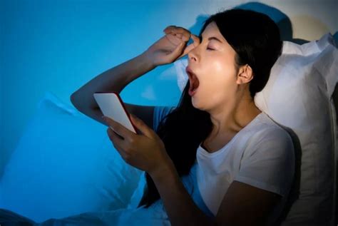 晚上失眠怎么治疗效果最好（夜里经常失眠有什么好办法？三种方法帮助你缓解失眠） | 说明书网