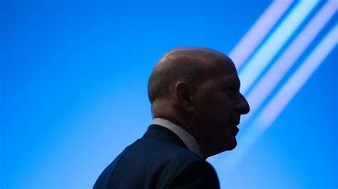 Goldman Sachs Cuts C.E.O. David Solomon’s Pay After Bank’s Poor Performance - The New York Times