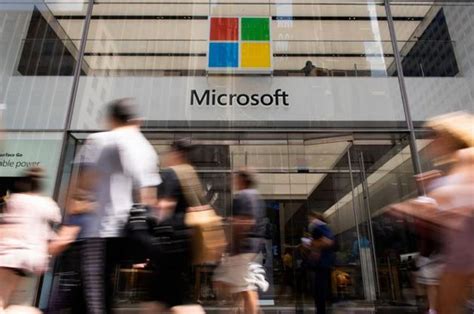 微软发布会现场_微软发布增强现实系统 - 叶子猪新闻中心