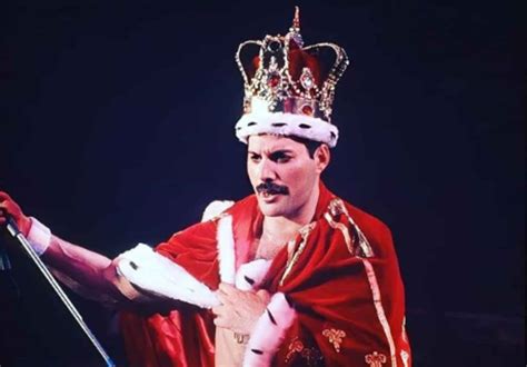 Freddie Mercury morte | retroscena dopo anni | "Fu tutto pianificato" FOTO