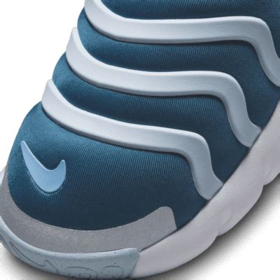 Nike Dynamo GO SE Younger Kids' Easy On/Off Shoes. Nike IN