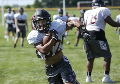 Football preview: Plainfield North out to erase memories of 2015 – Shaw ...