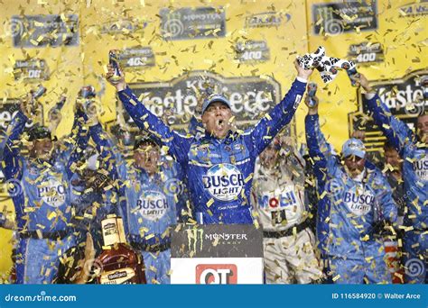 NASCAR: May 12 KC Masterpiece 400 Editorial Image - Image of busch ...