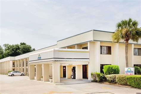 DAYS INN BY WYNDHAM LITTLE RIVER - Motel Reviews, Photos, Rate ...