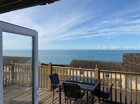 GILFACH HOLIDAY VILLAGE (Aberaeron, United Kingdom - Wales) - Villa ...