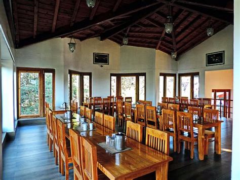 KMVN TOURIST REST HOUSE BINSAR - Hotel Reviews, Photos, Rate Comparison ...