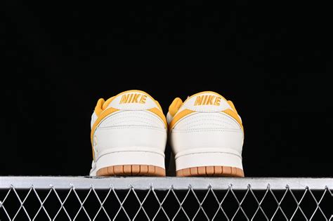 Nike SB Dunk Low Off White Yellow XD1688-014 - NIke Dunk SB Low - Sepcleat