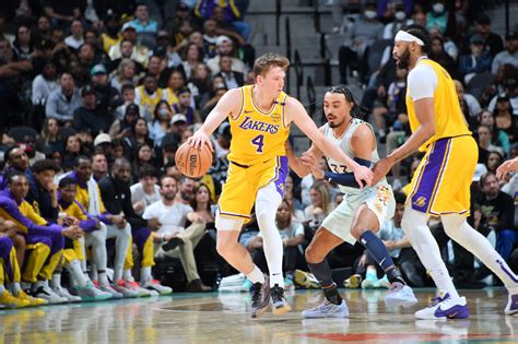 Lakers vs. Spurs Final Score: Lakers dominate Spurs on the road ...