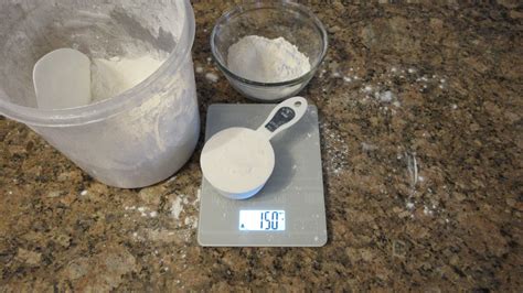 How Much Does a Cup of Flour Weigh in Grams? - Jacksons Job