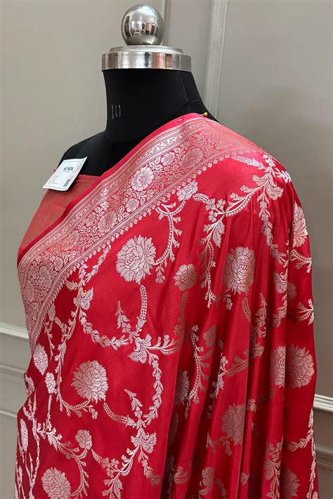 Strawberry Laabela Jaal Katan Silk Banarasi Saree – Mohsin Textiles