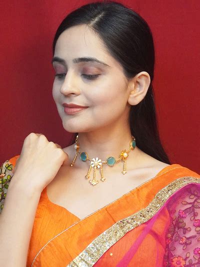 Artificial Jewellery - Buy Latest Trending Jewellery Online at Niscka