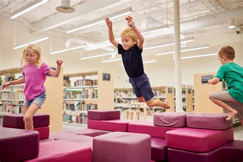 Cincinnati & Hamilton County Public Library, Deer Park Library by GBBN ...