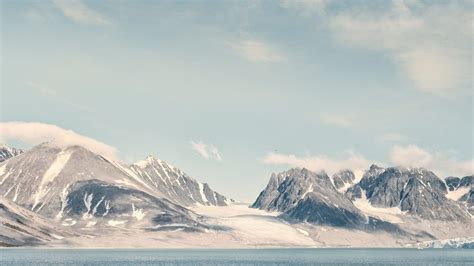 Job opportunities in Spitsbergen: Your guide to working in Svalbard ...