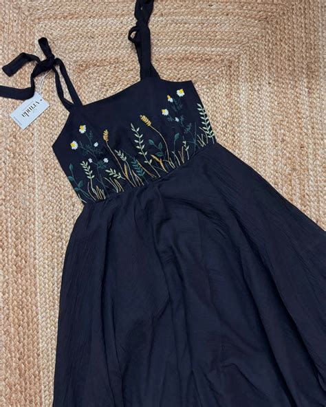Dresses – Vrinda Clothing