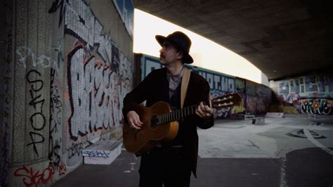 Gabriel Moreno & Ned Cartwright in Hull -with support James Waudby and ...