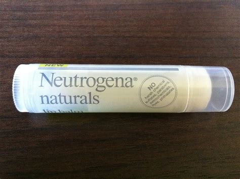 Glitz & Glam: Neutrogena Lip Balm