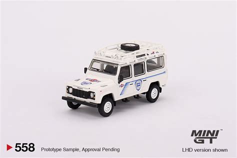 MINI GT Land Rover Defender 110 1991 Safari Rally Martini Racing Suppo ...
