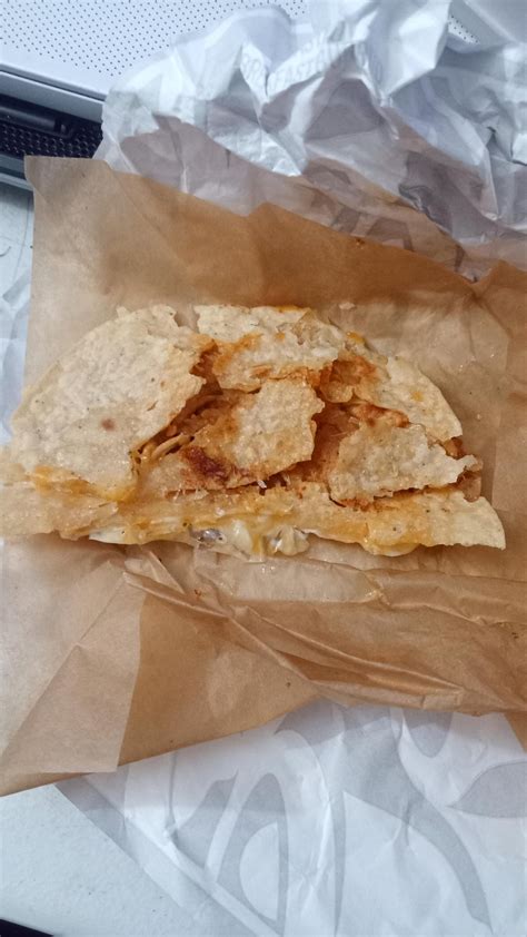 Cantina chicken crispy taco.. : r/tacobell