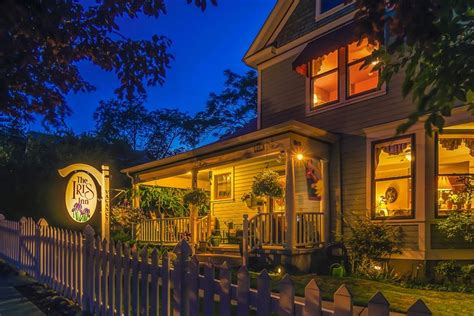 IRIS INN (Ashland) - B&B Reviews & Photos - Tripadvisor