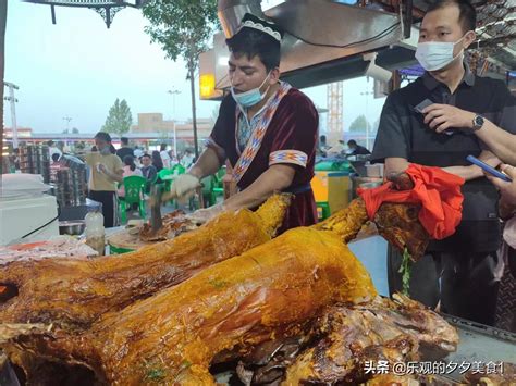 陕西西安：当羊肉泡遇上阿克苏馕 美食联姻促文旅融合