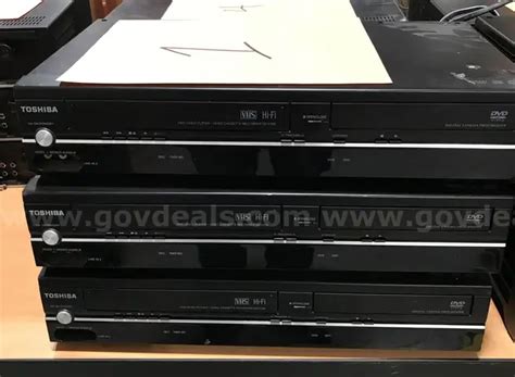 3 used Toshiba VHS players. (OP) | GovDeals