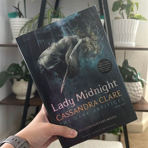 Lady Midnight by Cassandra Clare, Hardcover | Pangobooks