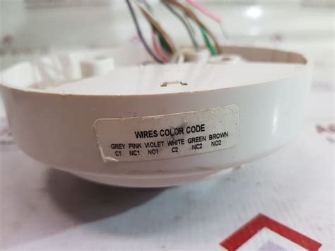 System Sensor 2351E Conventional Optical Photo Smoke Detector With B31 ...