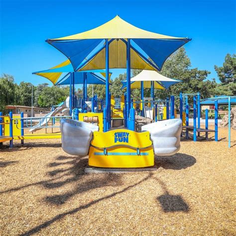 Altadena's Loma Alta Park Reopening as Community Support Hub after ...