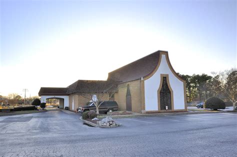 COOKE BROTHERS FUNERAL CHAPEL - Newport News VA - Hours, Directions ...