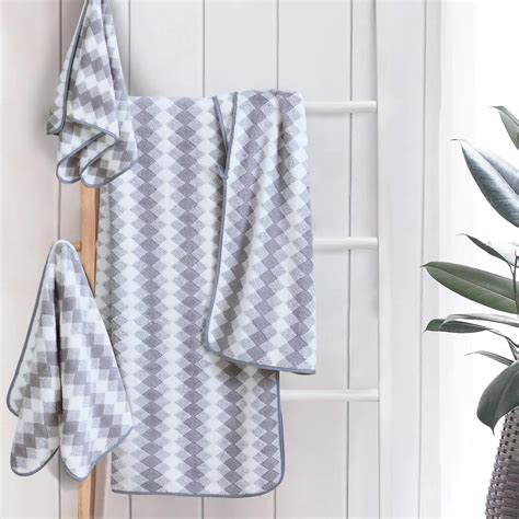 100% Organic Cotton 400 GSM Highly Absorbent Towels with Hanging Loop
