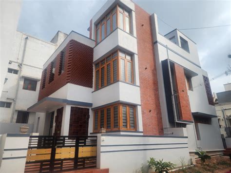 Poriyaalan architects