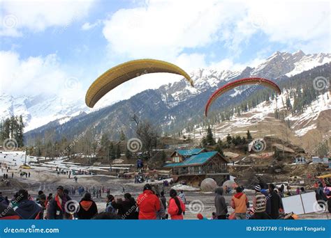 Paragliding At Solang Valley, Manali Himachal Pradesh, (India ...
