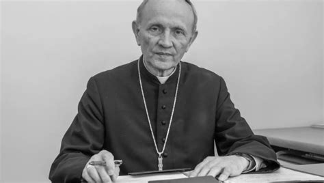 Zmarł biskup senior diecezji tarnowskiej Władysław Bobowski - Limanowa.in