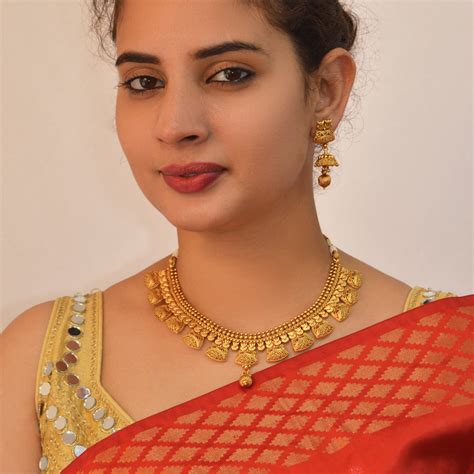 Buy Artificial Jewellery Online | Niscka