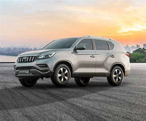 अप्रैल से सड़कों पर नहीं दिखेंगी ये SUVs और MPVs, जानें इसके पीछे का ...