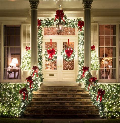 30+ Unique Outdoor Christmas Decor